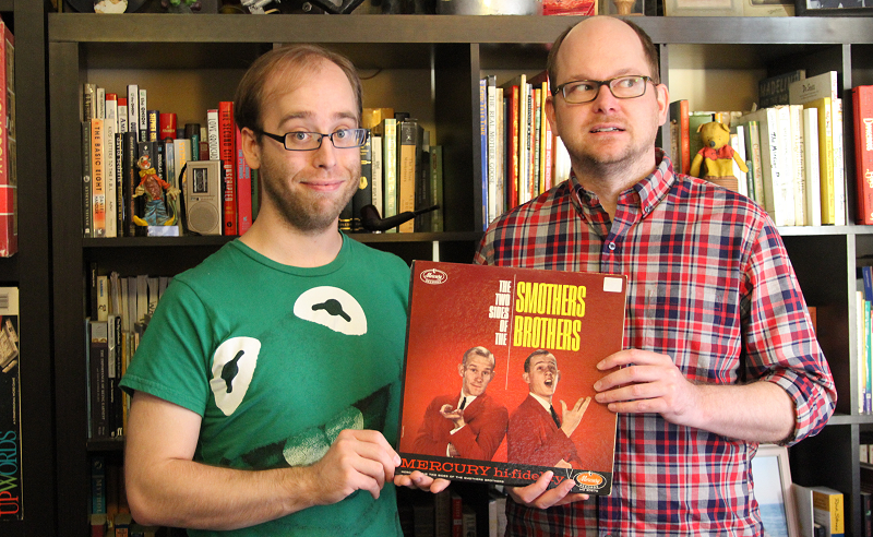 New episode of the Comedy on Vinyl Podcast at http://goo.gl/S7sa7e – Episode 85 – Mark Proksch on The Two Sides Of The Smothers Brothers (From Jason Klamm’s blog) – http://goo.gl/Eg91uf